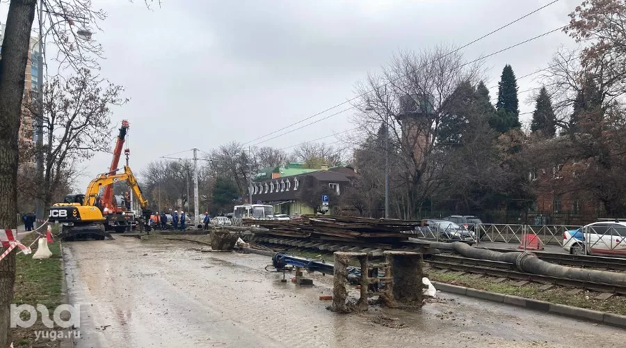 Провал грунта на Московской 11 декабря 2024 &copy;&nbsp;Фото Дмитрия Пославского, Юга.ру