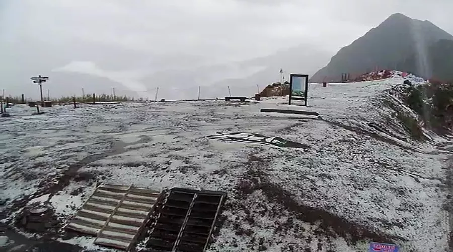 Первый снег в Сочи &copy;&nbsp;Фото из аккаунта instagram.com/riderhelp_kp