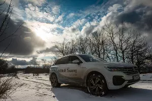 Новый Volkswagen Touareg &copy;&nbsp;Фото Елены Синеок, Юга.ру
