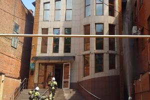 Пожар на пересечении улиц Карасунской и Октябрьской в Краснодаре © Фото пресс-службы ГУ МЧС России по Краснодарскому краю