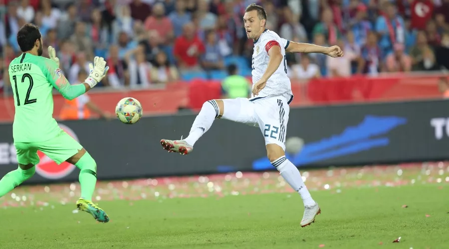 Матч 1-го тура Лиги наций Турция — Россия. Артем Дзюба &copy;&nbsp;Фото пресс-службы РФС