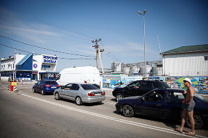 30-часовая пробка на переправе в Крым &copy;&nbsp;Влад Александров, ЮГА.ру