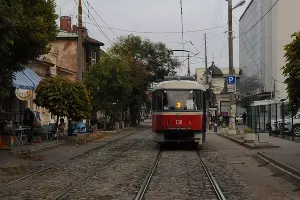 Трамвай №3 на улице Горького &copy;&nbsp;Фото Марины Солошко, Юга.ру