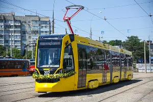 Новый трамвай &laquo;Метелица&raquo; презентовали в Краснодаре &copy;&nbsp;Фото Елены Синеок, Юга.ру