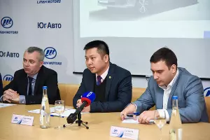 Презентация Lifan Solano II в Краснодаре &copy;&nbsp;Елена Синеок, ЮГА.ру