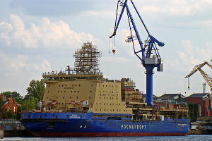 Строящийся ледокол «Виктор Черномырдин» © Фото Bestalex с сайта wikimedia.org