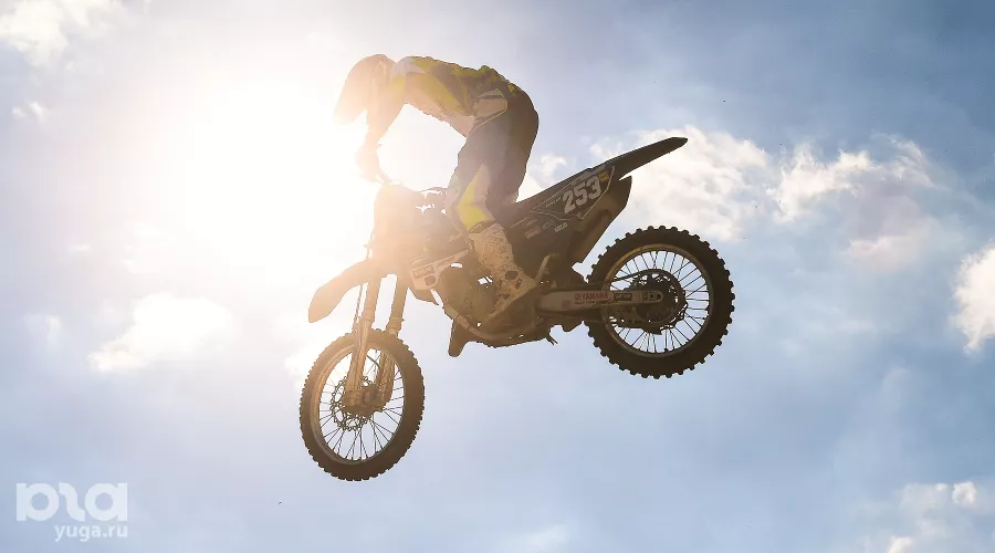  &copy;&nbsp;Елена Синеок, ЮГА.ру