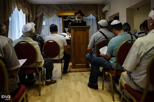 Мицва танка - мобильная синагога на колесах в Сочи &copy;&nbsp;Нина Зотина, ЮГА.ру