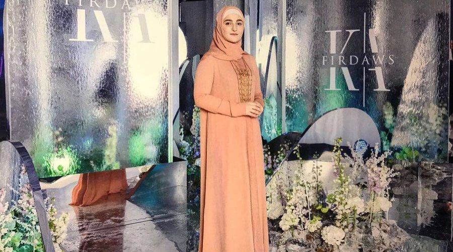 Айшат Кадырова © Фото из аккаунта instagram.com/firdaws_officiel