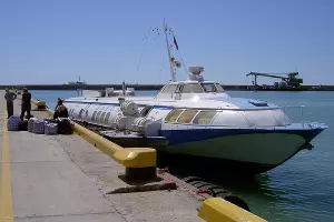 Теплоход «Комета» &copy;&nbsp;Фото Ojj! 600, CC BY-SA 3.0, commons.wikimedia.org