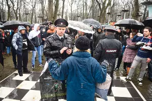 Акция сторонников Навального в Краснодаре &copy;&nbsp;Фото Елены Синеок, Юга.ру