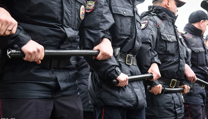 Акция сторонников Навального в Краснодаре &copy;&nbsp;Фото Елены Синеок, Юга.ру