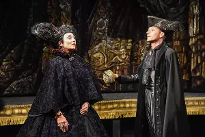 Спектакль &laquo;Миледи&raquo; &copy;&nbsp;Елена Синеок, Юга.ру