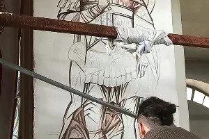 Роман Мартыненко за работой &copy;&nbsp;Фото из архива Романа Мартыненко