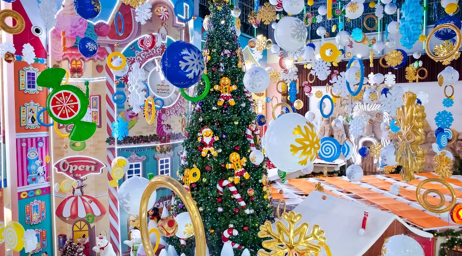 Новый год в "СБС Мегамолл" &copy;&nbsp;Фото Юга.ру