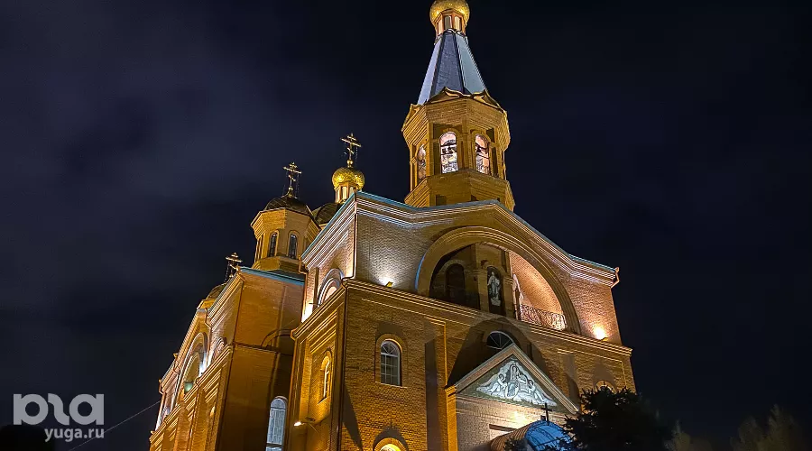 Пасхальная служба-2020 в Храме Рождества Христова в Краснодаре &copy;&nbsp;Фото Валерии Дульской, Юга.ру