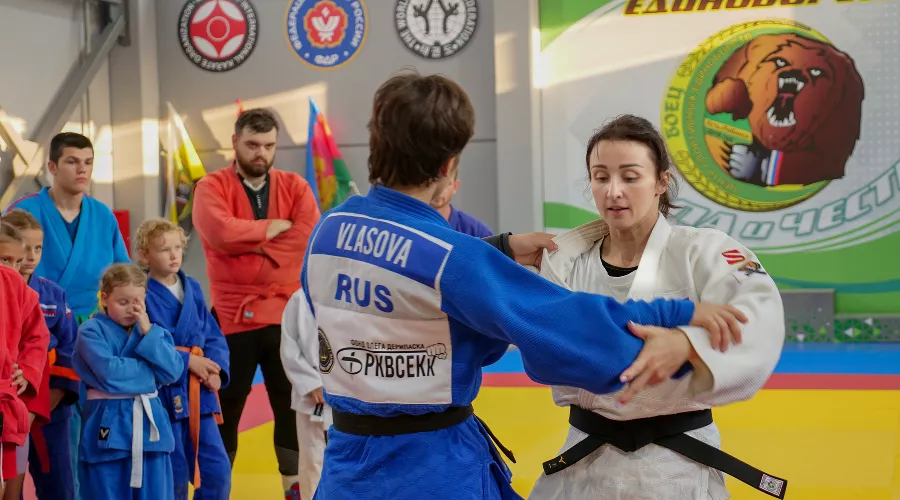 Ирина Заблудина во время тренировки &copy;&nbsp;Фото пресс-службы ЦСЕ &laquo;Боец&raquo;