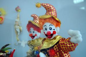 Выставка клоунов © Елена Синеок. ЮГА.ру