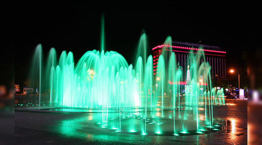 Новый фонтан в Краснодаре © Ярослав Потапов. ЮГА.ру