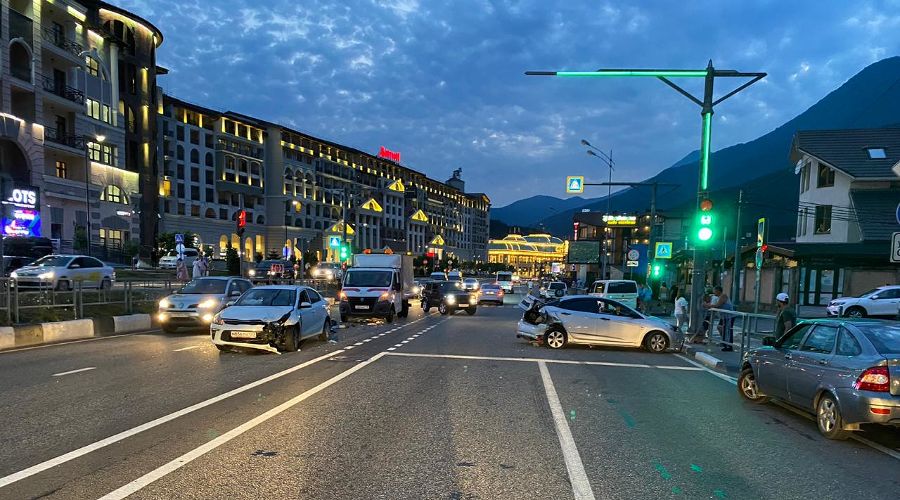  © Фото отделения по пропаганде безопасности дорожного движения ОГИБДД УВД по Сочи