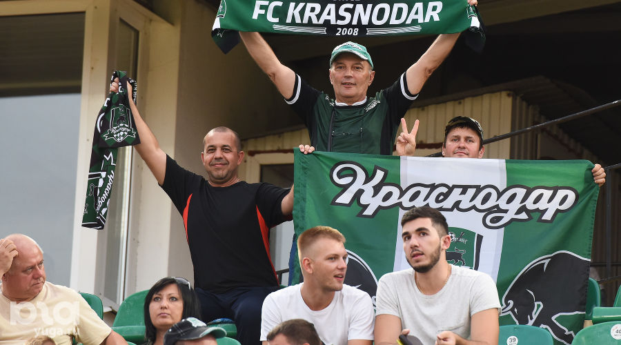 "Краснодар" разгромил "Партизани" в матче лиги Европы © Елена Синеок, ЮГА.ру