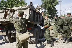 Ликвидация последствий наводнения в Крымске &copy;&nbsp;Влад Александров, ЮГА.ру