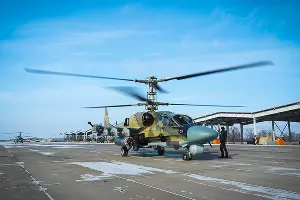 Вертолет Ка-52 «Аллигатор» на авиабазе в Кореновске &copy;&nbsp;Виталий Тимкив, Юга.ру