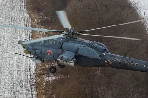 Экипаж вертолета Ми-28Н &laquo;Ночной охотник&raquo; выполняет полет &copy;&nbsp;Виталий Тимкив, Юга.ру