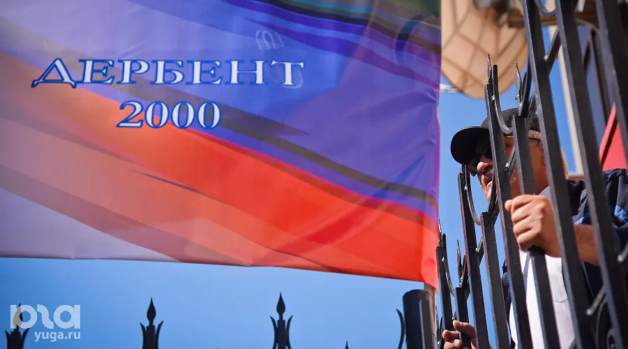 Ретро-поезд Дружбы "Дербент2000" &copy;&nbsp;Елена Синеок, ЮГА.ру