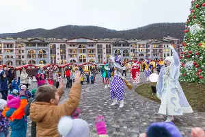 Новый год 2020 на &laquo;Курорте Красная Поляна&raquo; &copy;&nbsp;Фото пресс-службы &laquo;Курорта Красная Поляна&raquo;