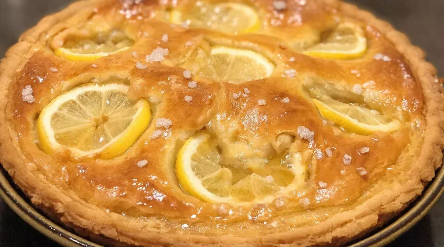 пирог &copy;&nbsp;Изображение сгенерировано нейросетью Gigachat