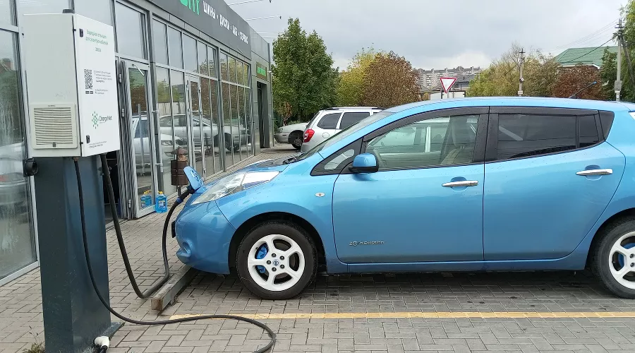 Электрическая зарядная станция в Краснодаре &copy;&nbsp;Андрей Малеваный Юга.ру