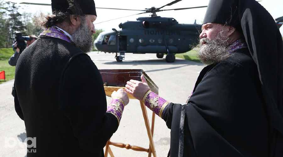 Вертолетный крестный ход над Краснодаром © Влад Александров, ЮГА.ру