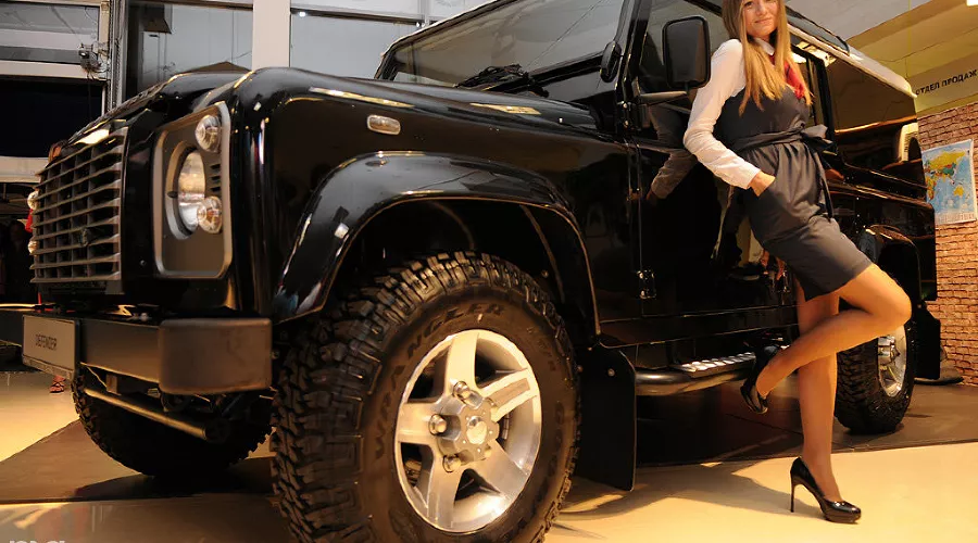Открытие дилерского центра Jaguar Land Rover компании "КЛЮЧАВТО" в Краснодаре &copy;&nbsp;Елена Синеок, ЮГА.ру