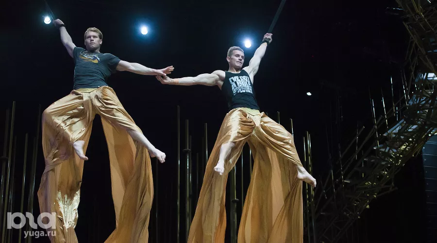 Репетиция и закулисье Цирка дю Солей (Cirque du Soleil) в Сочи &copy;&nbsp;Нина Зотина, ЮГА.ру