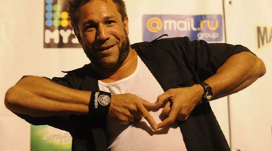 Джаред Хасселхофф из группы Bloodhound Gang &copy;&nbsp;Елена Синеок, ЮГА.ру