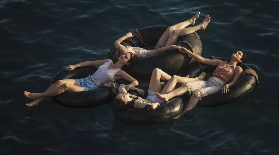 Кадр из фильма «Сигнал бедствия», реж. Карен Чинорре, 2021 год &copy;&nbsp;Фото с сайта kinopoisk.ru