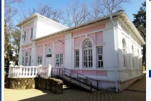 Новый объект культурного наследия Краснодарского края – столовая пансионата «Жемчужина моря» в Кабардинке &copy;&nbsp;Скриншот публикации на сайте администрации Краснодарского края, Admkrai.krasnodar.ru