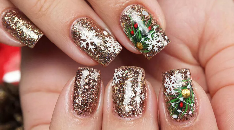 маникюр &copy;&nbsp;Изображение сгенерировано с помощью Gigachat