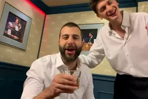  &copy;&nbsp;Кадр из видео youtube-канала &laquo;Вечерний Ургант&raquo;