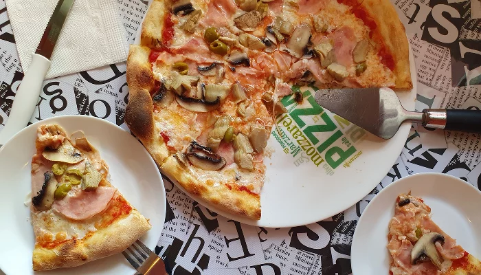 Пицца «4 стагиони» в «Антонио» &copy;&nbsp;Фото Марины Солошко, Юга.ру