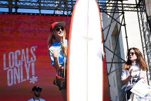 Фестиваль серф-культуры Locals Only в Сочи &copy;&nbsp;Фото Елены Синеок, Юга.ру