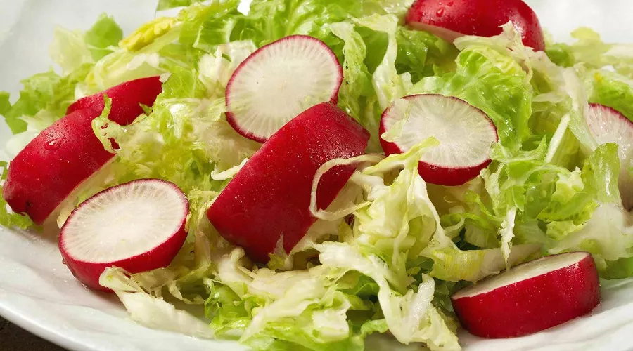 салат &copy;&nbsp;Изображение сгенерировано нейросетью Gigachat