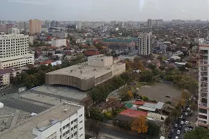 Вид на город из ресторана Pompano в отеле Marriott &copy;&nbsp;Фото Марины Солошко, Юга.ру