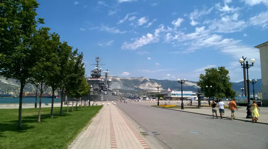 Набережная в Новороссийске &copy;&nbsp;Фото Сергея Сухорукова, unsplash.com