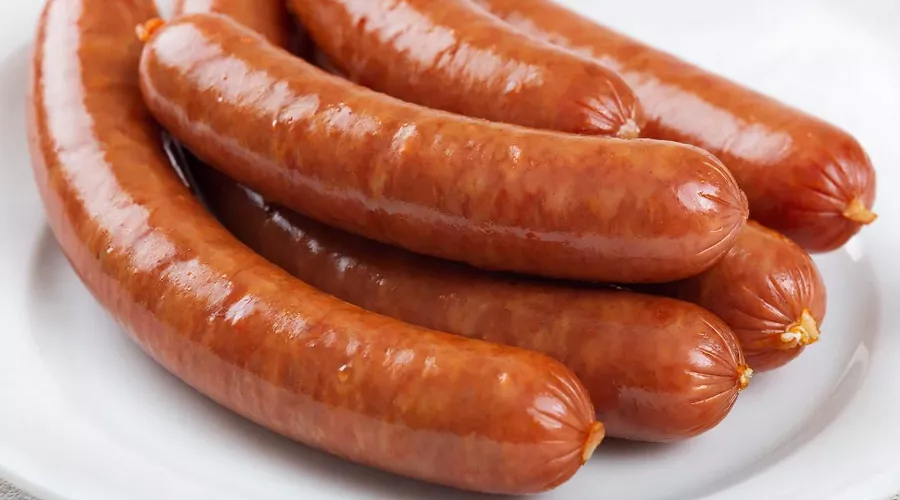 сосиски &copy;&nbsp;Изображение сгенерировано нейросетью Gigachat