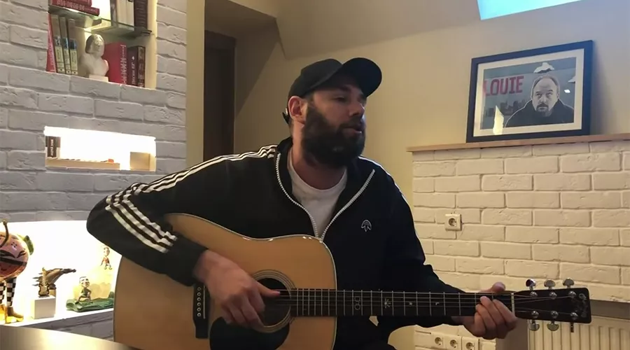 Семен Слепаков &copy;&nbsp;Кадр из видео Семена Слепакова, youtube.com/channel/UCncuVFZrHKza2d2HXU6axaQ