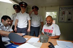 Задержание оппозиционеров в День России © Влад Александров. ЮГА.ру