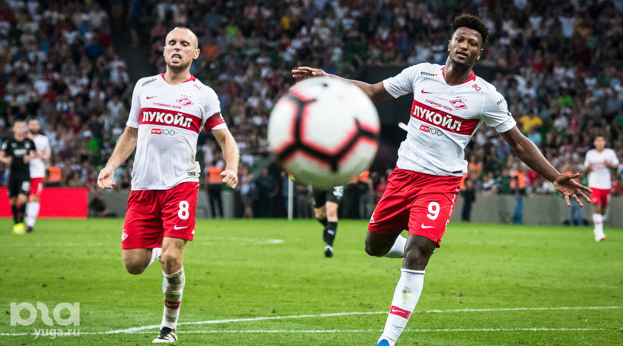 ФК «Краснодар» проиграл «Спартаку» в первом домашнем матче сезона © Фото Елены Синеок, Юга.ру