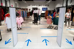 Первый день работы краснодарских ТРЦ после карантина &copy;&nbsp;Фото Дмитрия Леснова, Юга.ру